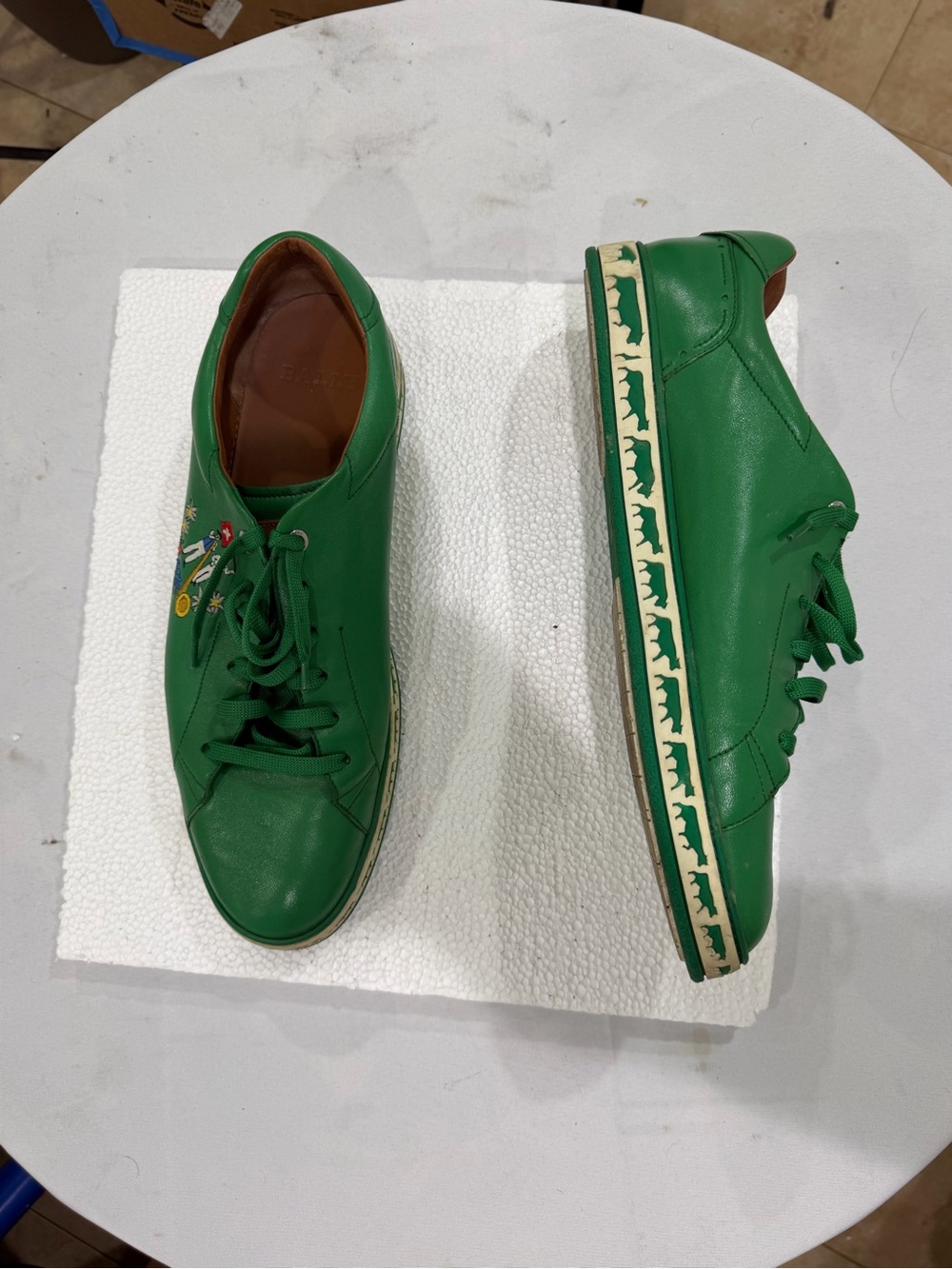 Bally Green Leather Lace-Up Sneakers with Embroidered Crest - Picture 2 of 9